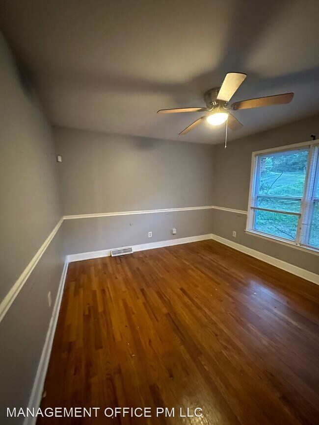 Building Photo - 4 br, 1.5 bath House - 7408 Idlewild Rd