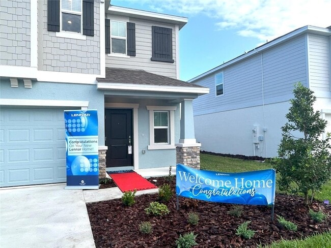 Building Photo - 5683 Ficus Aurea St