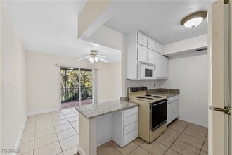 Building Photo - 2828 Jackson St