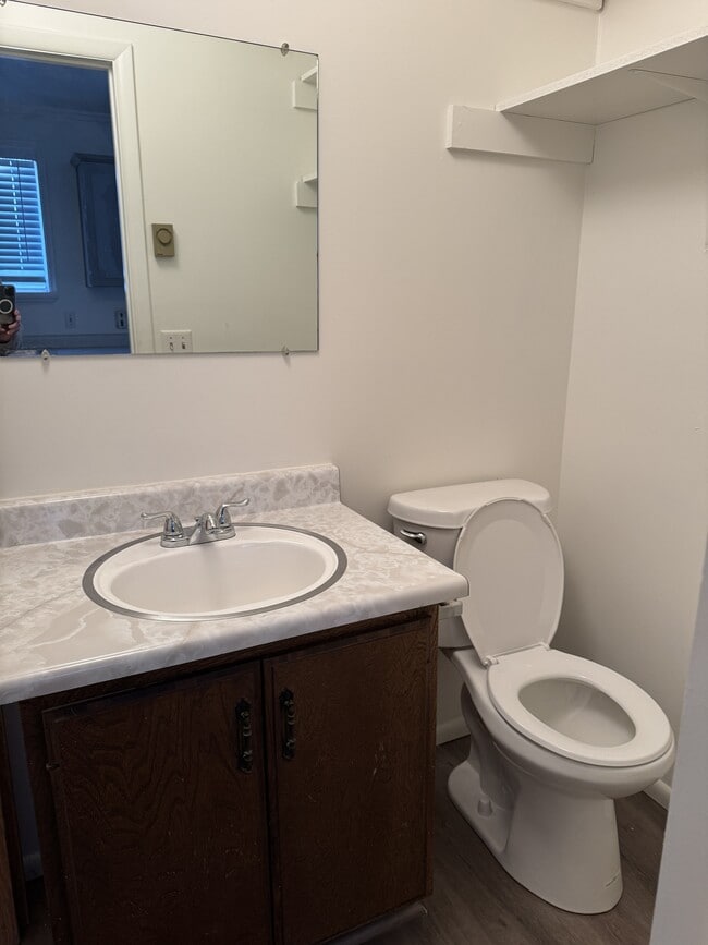 Photo - 702 Wall St Townhome