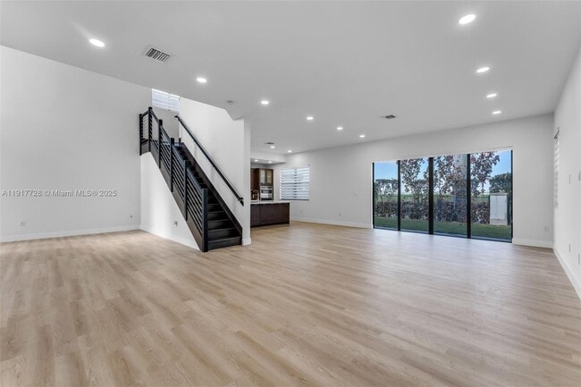 Foto del edificio - 16175 SW 136th Terrace