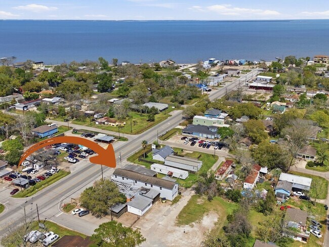 Foto del edificio - 313 Grand Ave