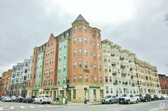 Building Photo - Westland Avenue Apartments