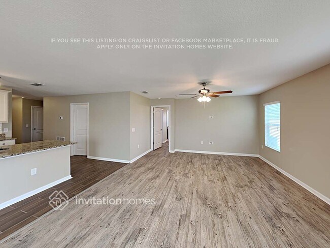 Foto del edificio - 6835 Langford St