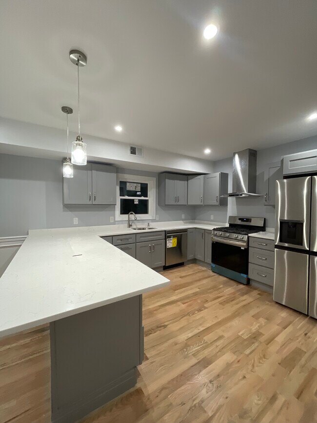 Unit 2 - 78 Monticello Ave