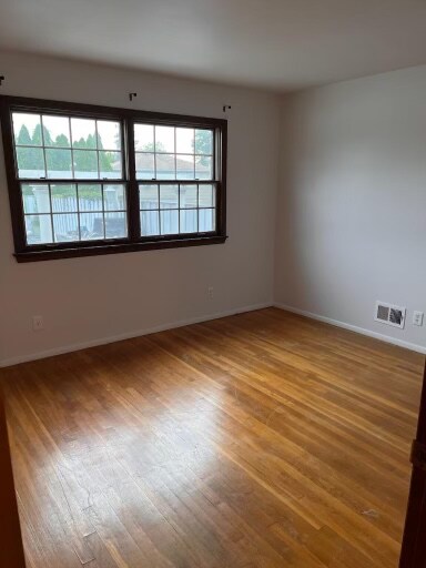 Building Photo - 645 Hylan Blvd