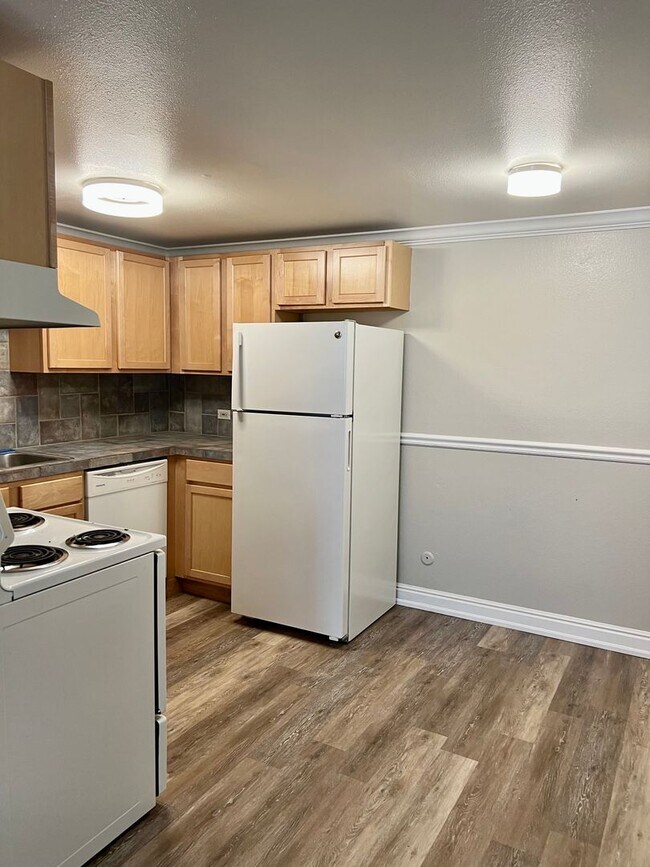 Foto del edificio - 2 bd/1.5 ba unit in CapHill