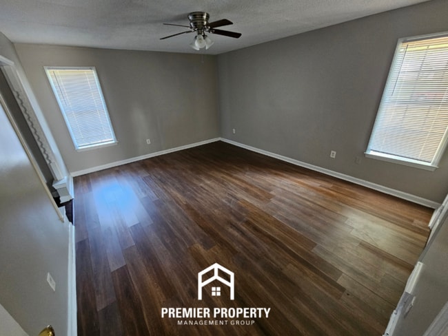 Building Photo - 4237 Moonfall Way