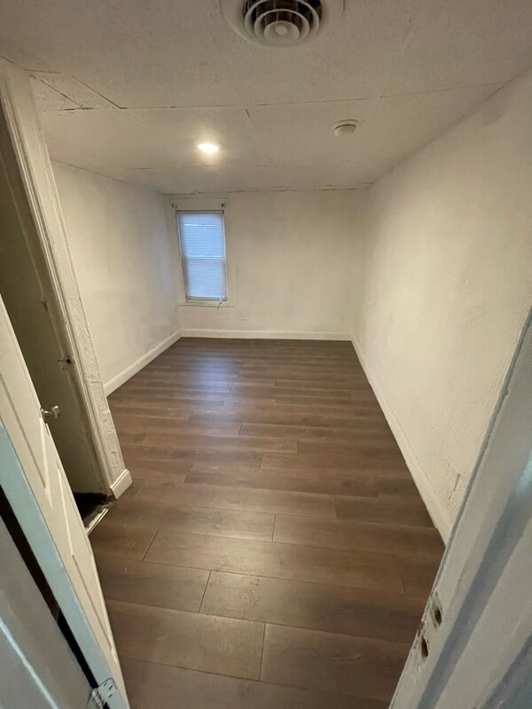 Foto del edificio - 742 Jay St