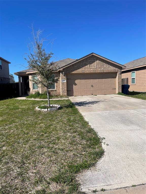 Foto principal - 11107 Hillside Creek Dr