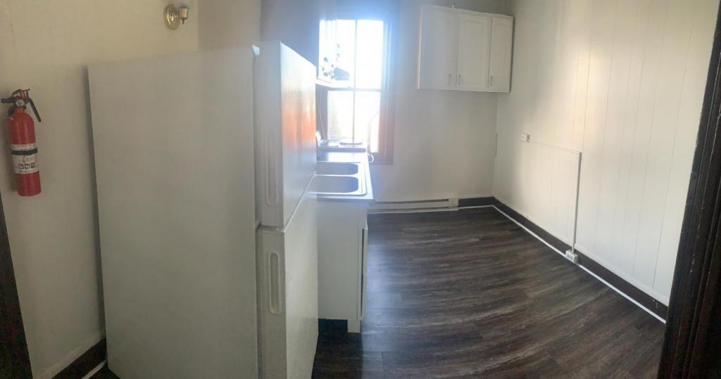 Building Photo - 1200 Marion St 2FR