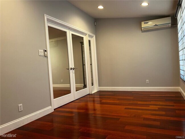 Foto del edificio - 4 br, 3 bath House - 1820 E Michelle St