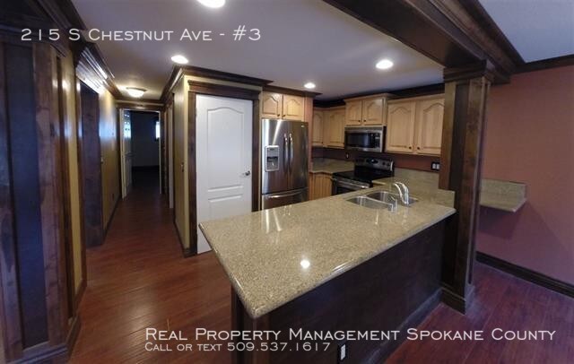 Foto del edificio - Browns Edition 2 Bedroom Condo