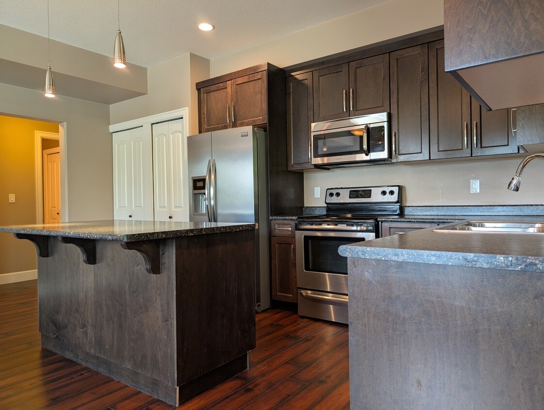 Photo principale - 11201 Creekside St