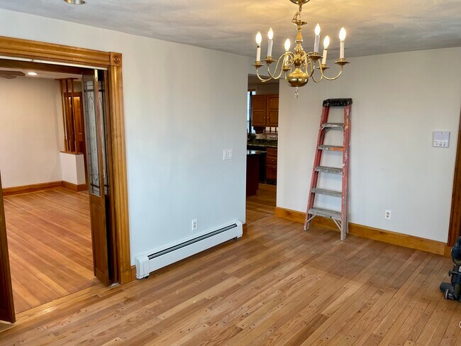 Building Photo - 84 G St