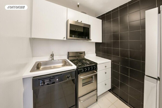 Foto del edificio - 120 E 19th St