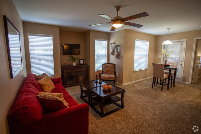 2HAB, 2BA - 977 ft² - Stonegate