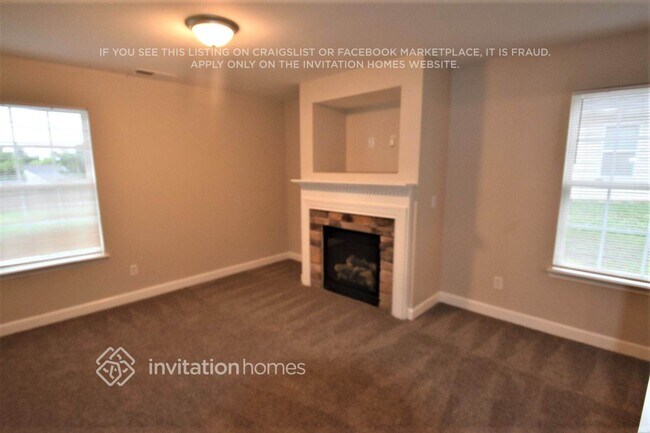 Building Photo - 4193 Broadstairs Dr SW