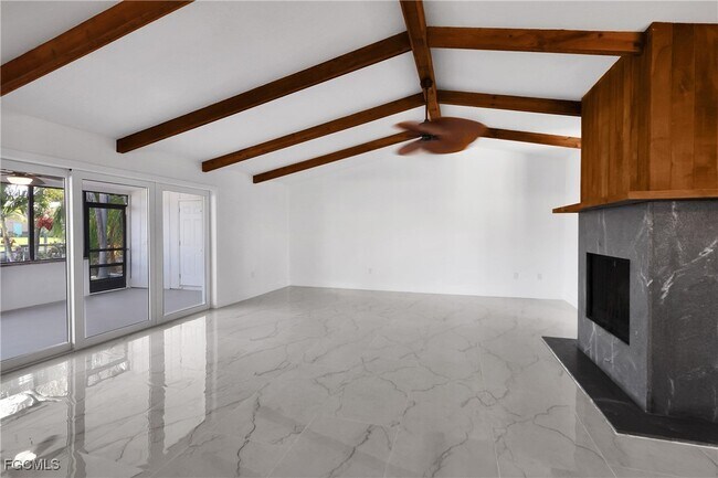 Building Photo - 2210 Isle of Pines Ave