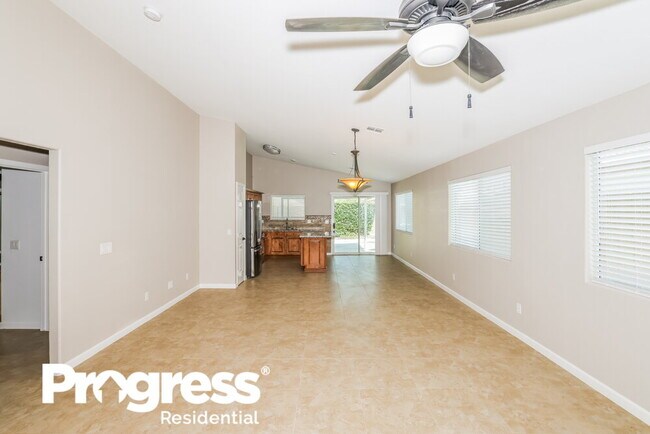 Building Photo - 3028 W Rose Garden Ln