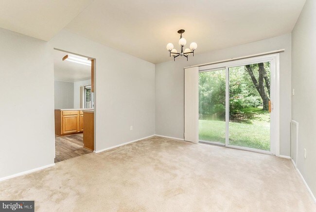 Foto del edificio - 6942 Spelman Dr