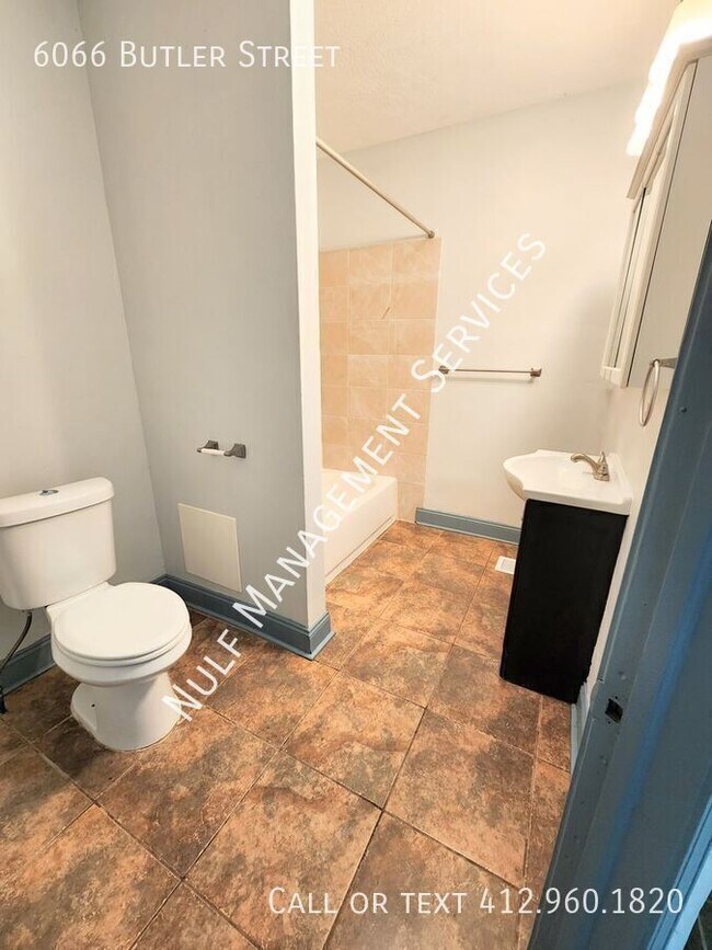Foto del edificio - 6066 Butler St