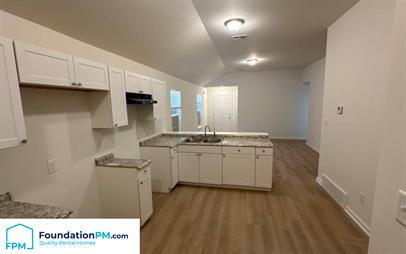 Building Photo - 3376 Bestway Dr