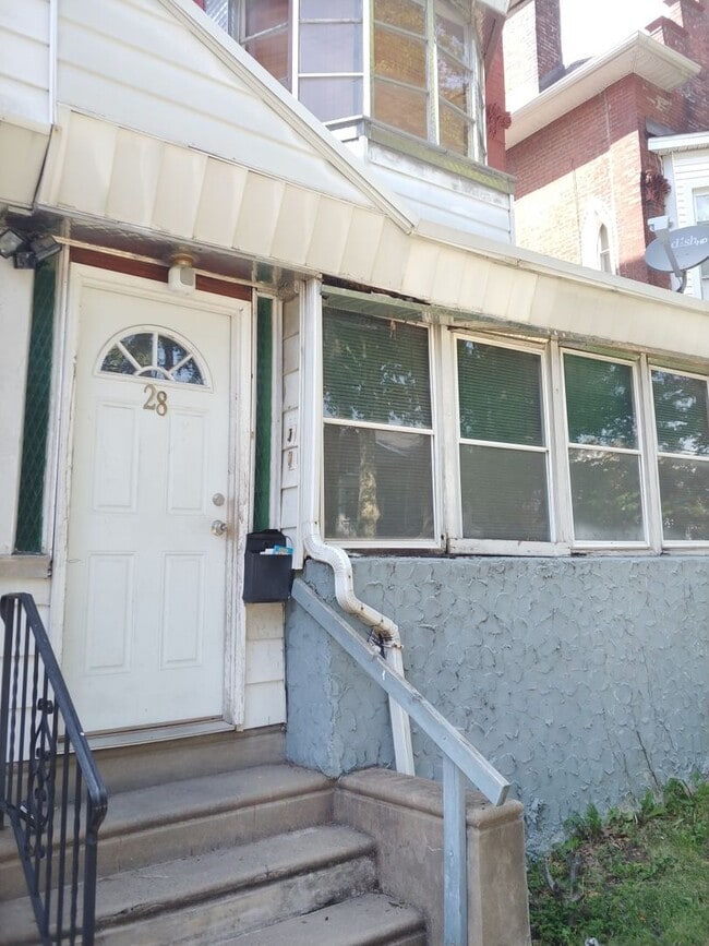 Photo - 28 N 50th St Apartment