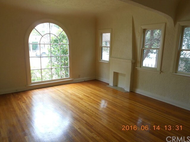 Building Photo - 1617 Amapola Ave