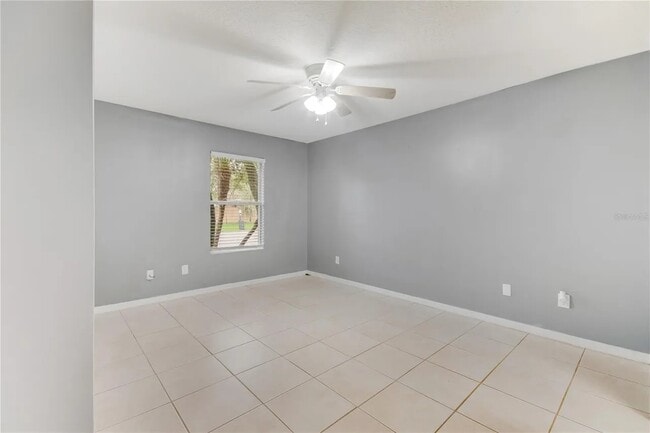 Building Photo - 1007 Butterfly Blvd
