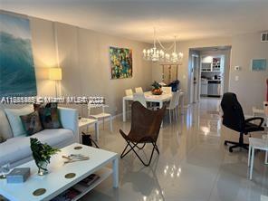 Foto del edificio - 3181 S Ocean Dr