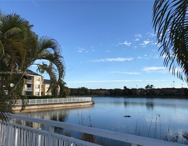Foto del edificio - 8500 SW 212th St