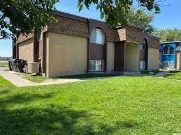 Building Photo - 1789 Lake Park Dr