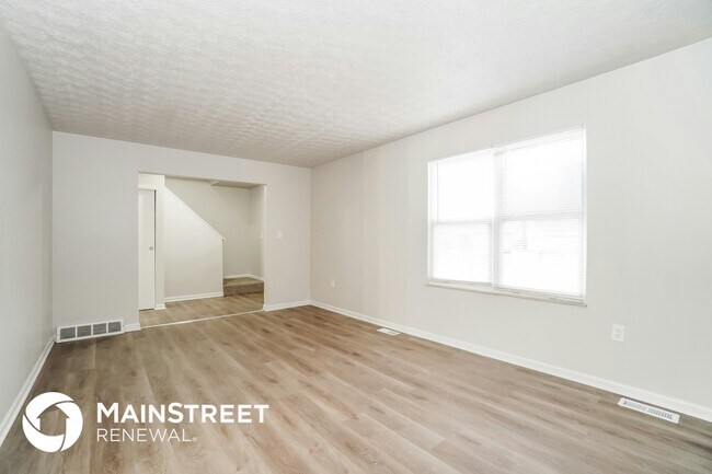 Foto del edificio - 6605 Hancock Ct