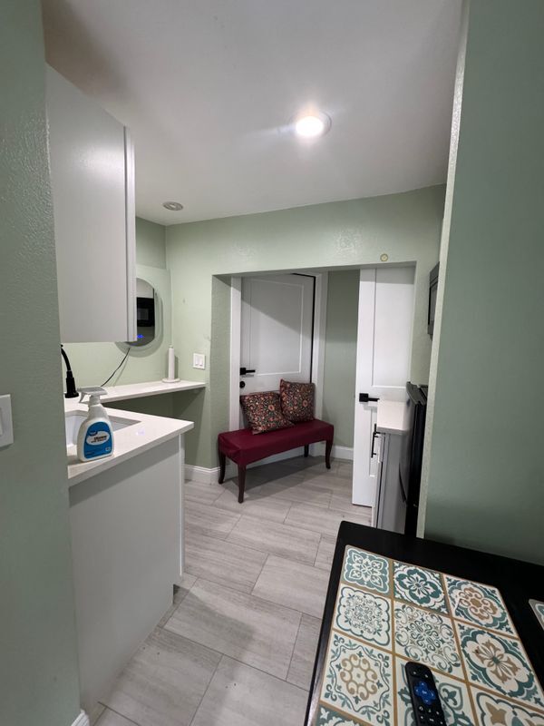Foto del edificio - 3305 Cook St