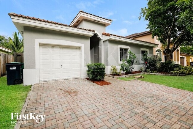 Foto del edificio - 10241 SW 224th Terrace