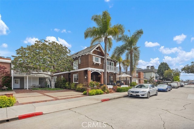 Building Photo - 122 Opal Ave