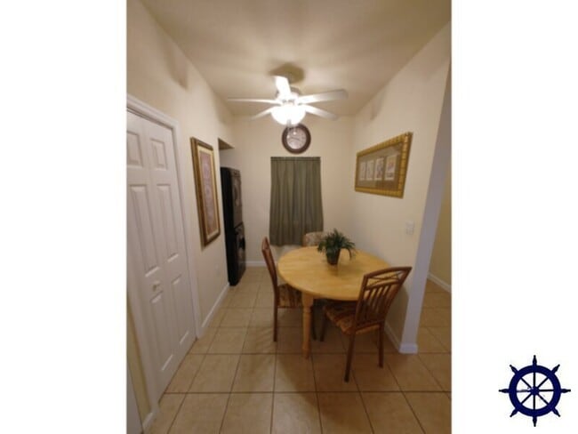 Foto del edificio - 6504 Bridgewater Way