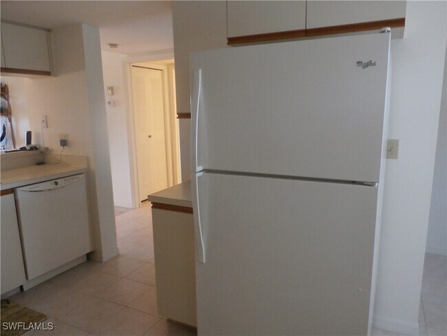 Foto del edificio - 16500 Kelly Cove Dr