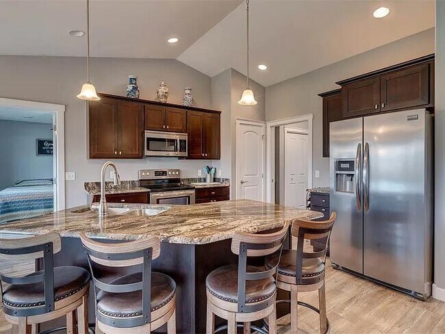 Foto del edificio - 1455 Shoshone Dr