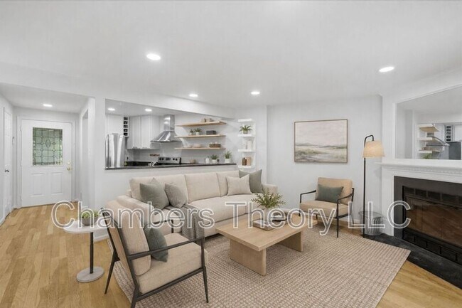 Foto del edificio - 11222 Silentwood Ln