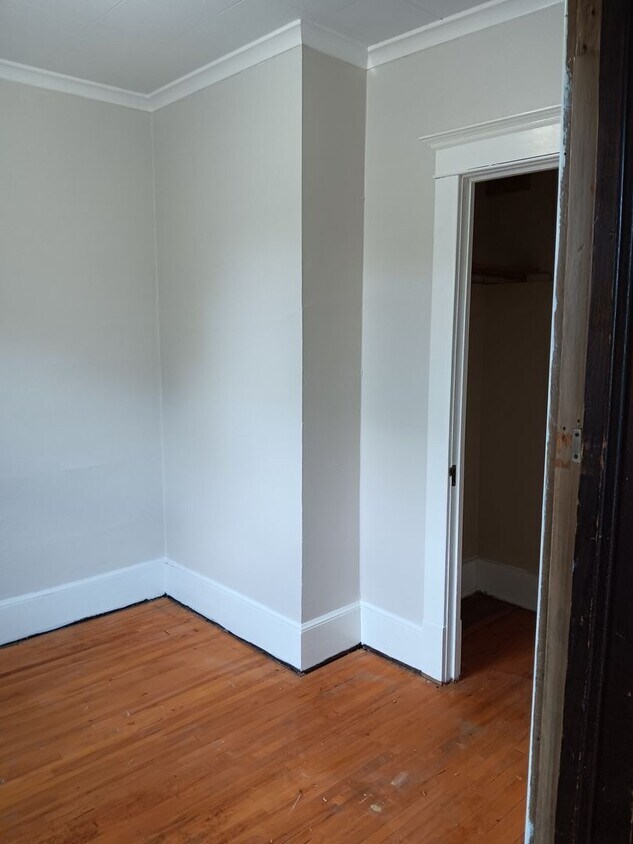 Building Photo - 8th St Virginia