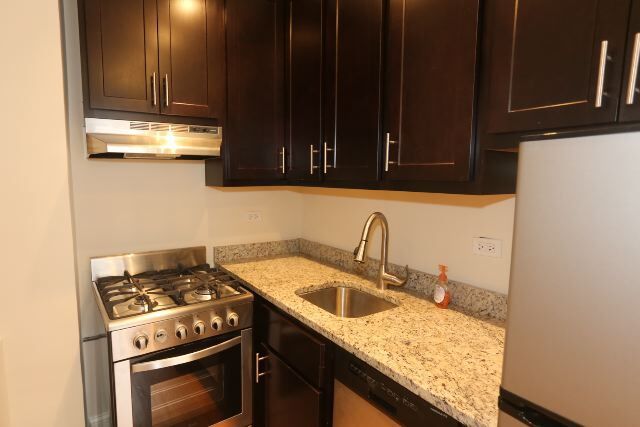 Foto del edificio - 617 W Patterson Ave