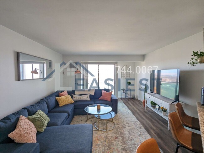 Building Photo - 3838 Rainbow Blvd