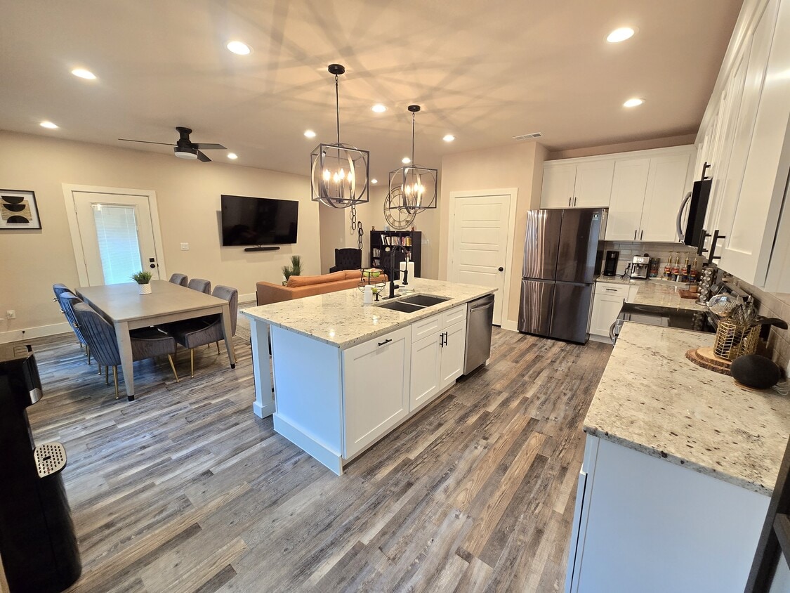 Photo - 2716 Brigham Ln (Dallas, TX)