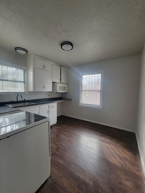 Foto del edificio - 5318 Chennault Rd