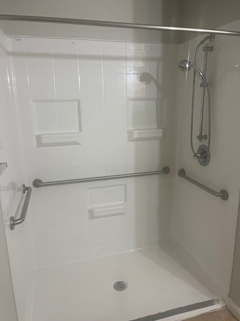 Building Photo - 316 W Walnut St