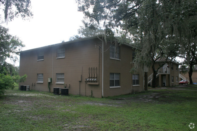 Building Photo - Palm Tree Apartments