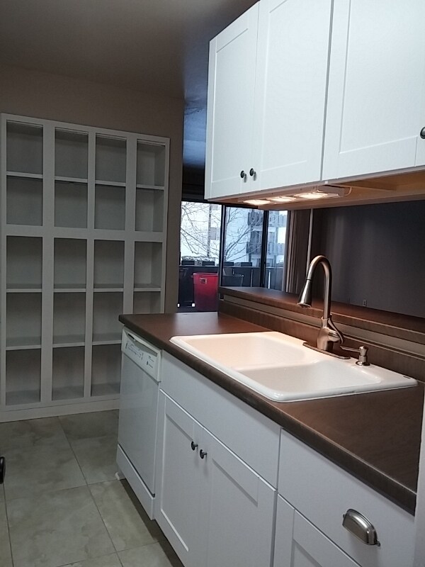 Foto del edificio - 1315 Kirkwood Dr