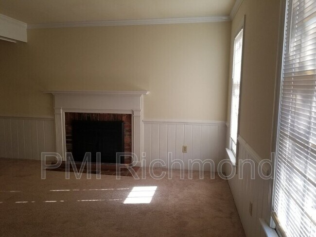 Building Photo - 9712 Kendrick Rd